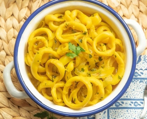 Calamares encebollados