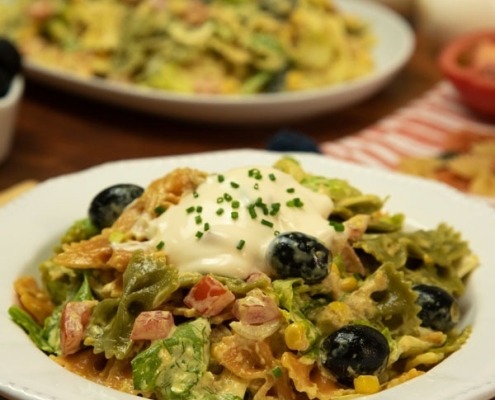 Ensalada de pasta con mayonesa al curry