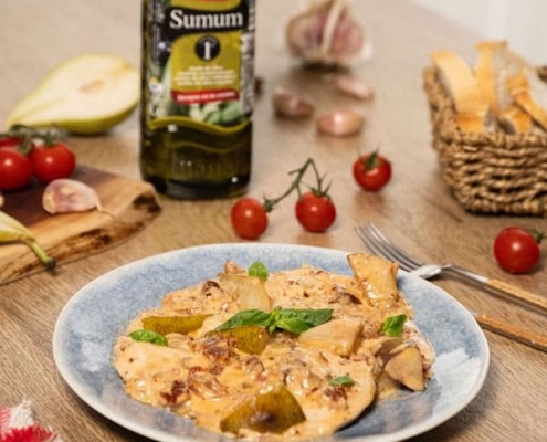 Receta casera de Pollo con salsa de pera y gorgonzola